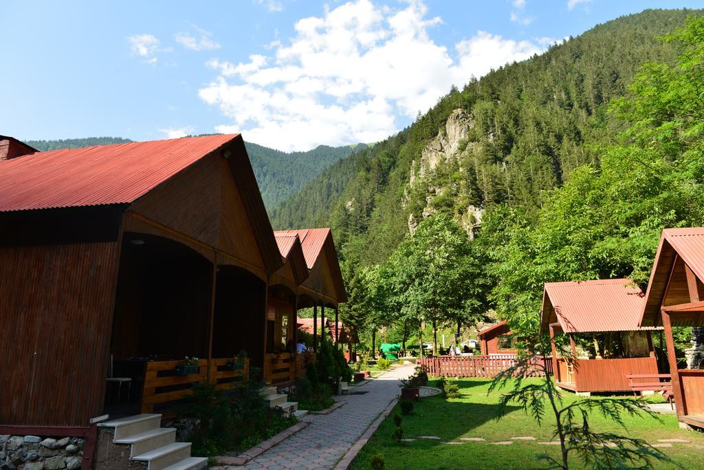 Akyuz Kardesler Hotel & Bungalow Узунгель Экстерьер фото