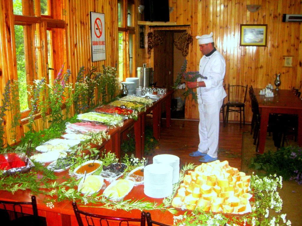 Akyuz Kardesler Hotel & Bungalow Узунгель Экстерьер фото